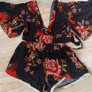 Two piece floral crop top and shorts set